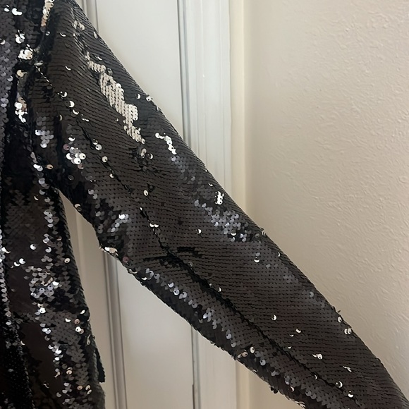 Bagatelle Collection Sequin Blazer - Picture 9 of 11